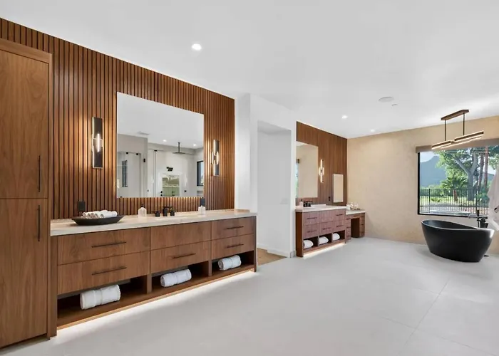 Villa Residential Pool *